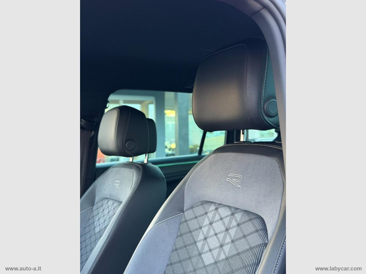 VOLKSWAGEN Tiguan 2.0 TDI 150CV SCR DSG R-Line