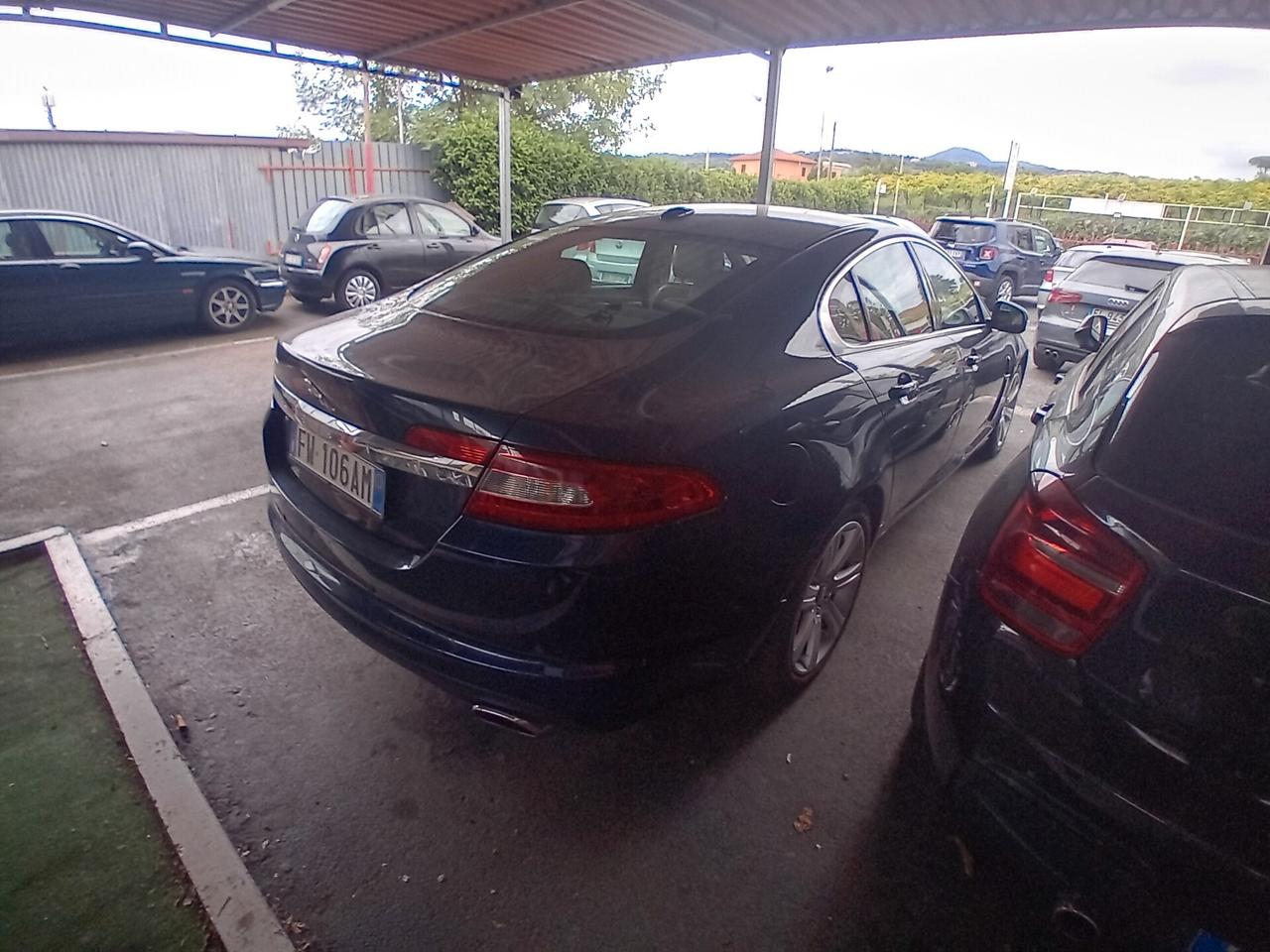 Jaguar XF 2.7D V6 Premium Luxury