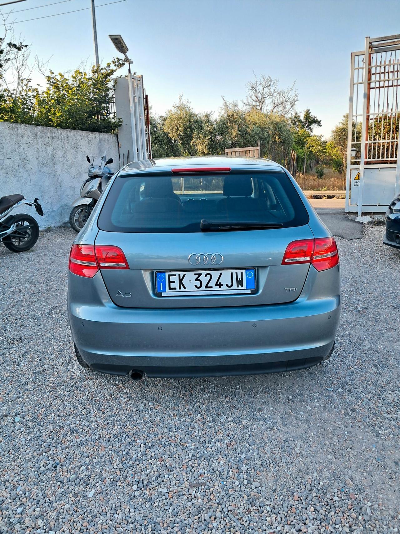 Audi A3 Sportback 1.6 TDI 90 CV Attraction