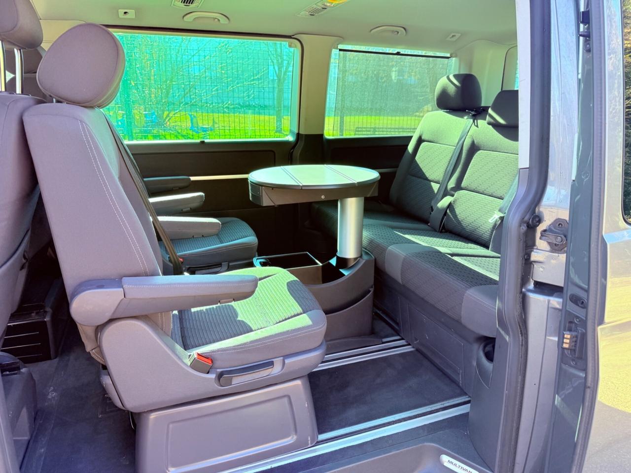 VW Multivan - PARI AL NUOVOOO 160 MILA -OK PERMUTE