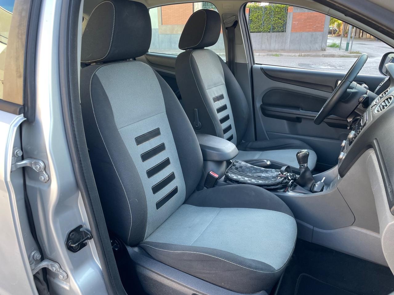 Ford Focus 1.6 TDCi 110cv Super Full 200mila KM 2011
