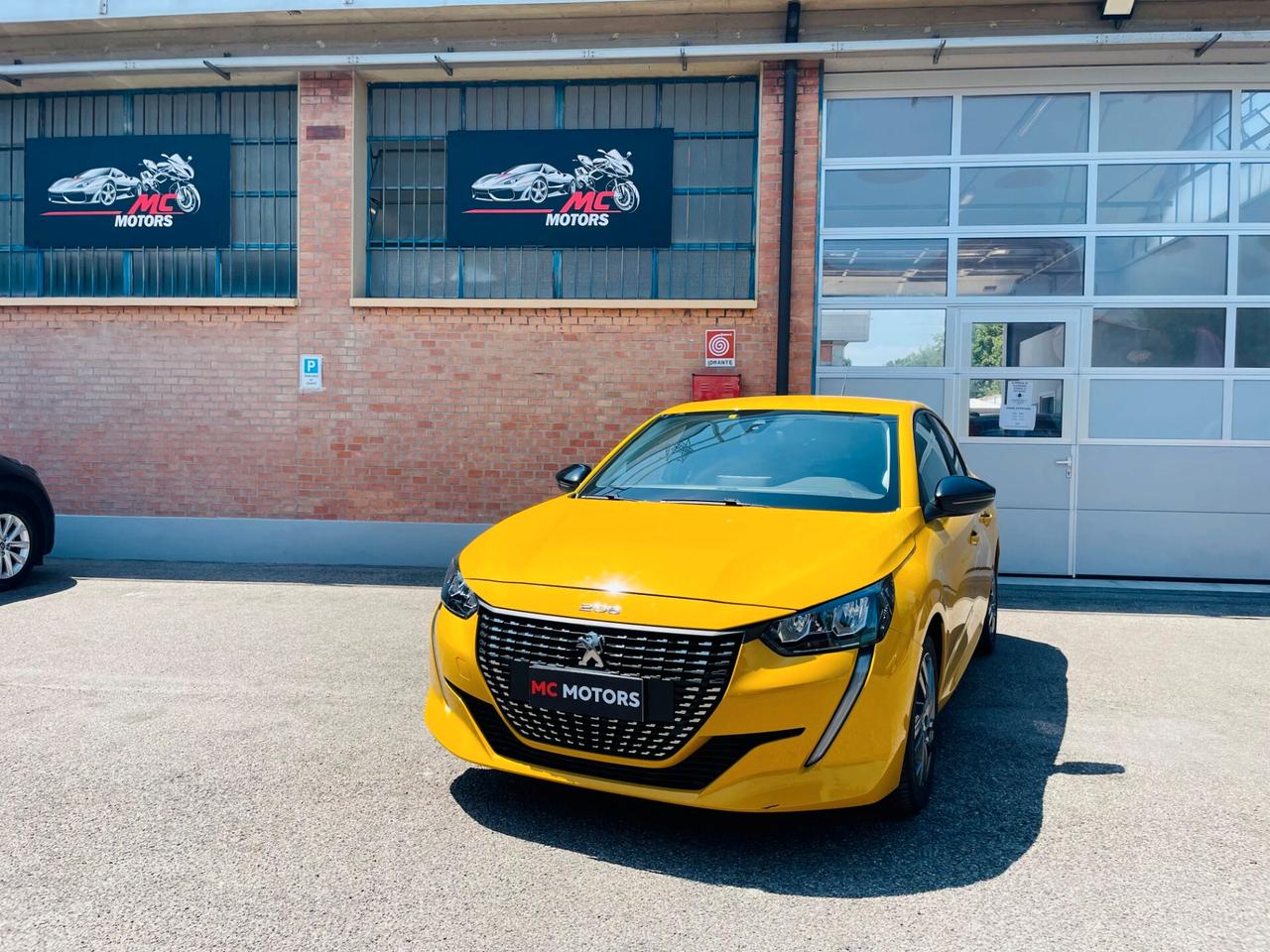 Peugeot 208 2022 BENZINA-CINGHIA DI DISTRIBUZIONE GIA SOSTITUITA-TAGLIANDI TUTTI CERTIFICATI-UNICO PROPRIETARIO