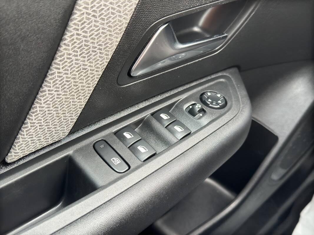 Citroen C4 1.5 bluehdi Plus s&s 130cv AUTO, TELECAM E CarPlay