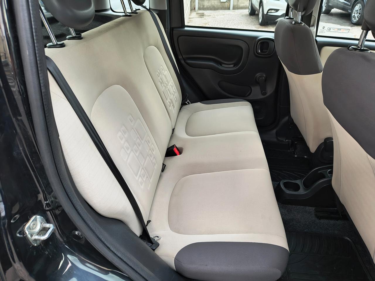FIAT PANDA BENZINA-METANO UNICOPROPRIETARIO 2014