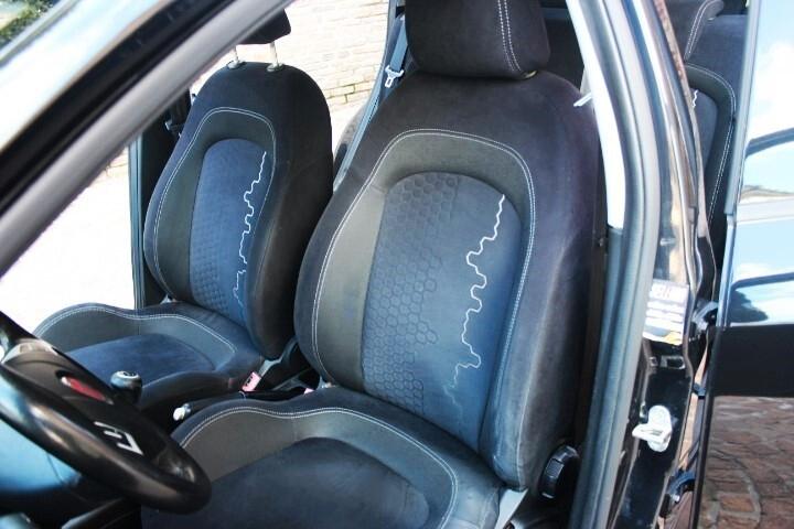 Fiat Punto 1.2ie EURO6 ALLESTIMENTO " LOUNGE 5PORTE SPENDIDA COME DA FOTO REALI CLIMA PACK SPORT CERCHI IN LE