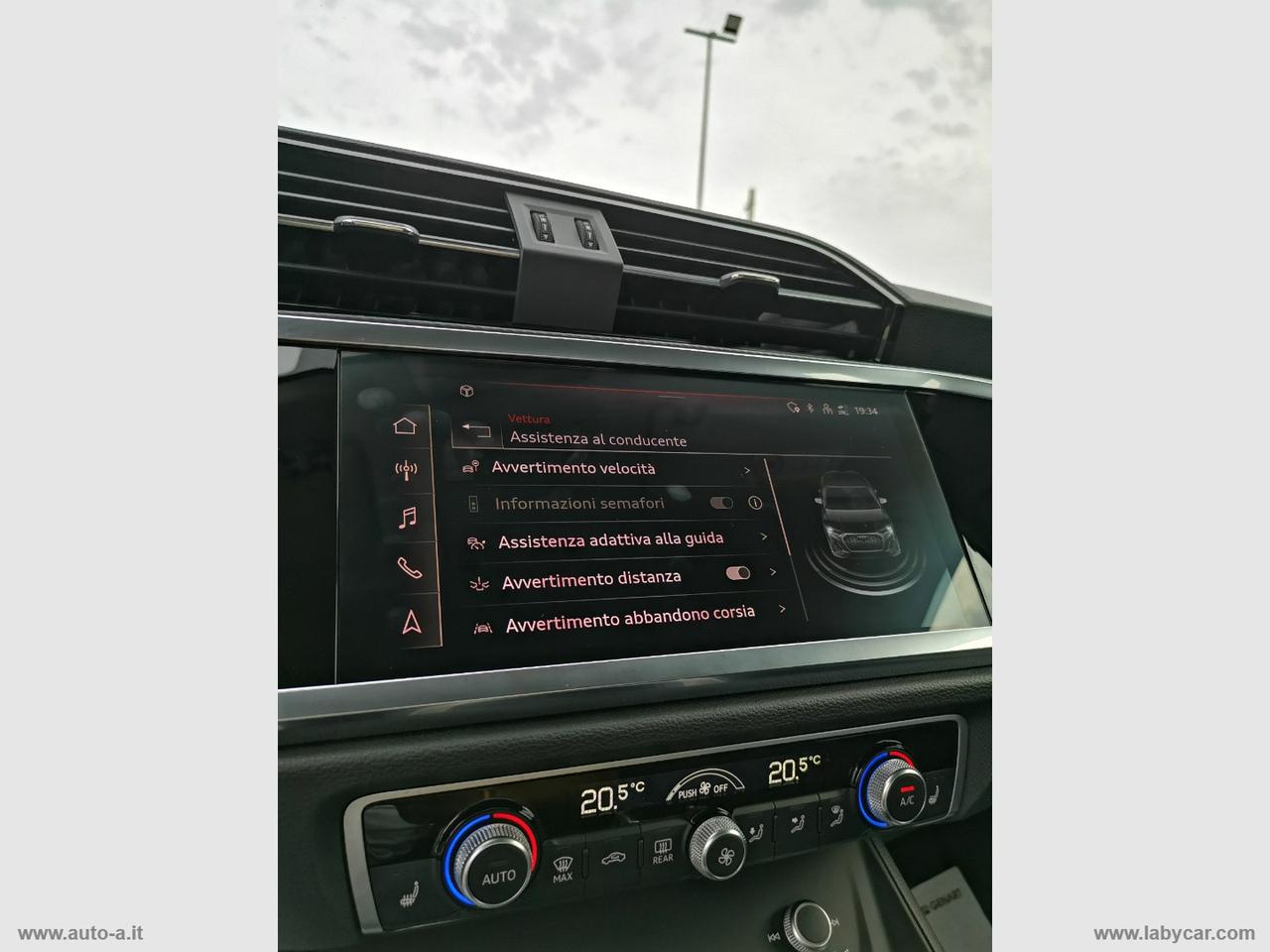 AUDI Q3 SPORTBACK 35 2.0 TDI S-TRONIC BUSINESS PLUS