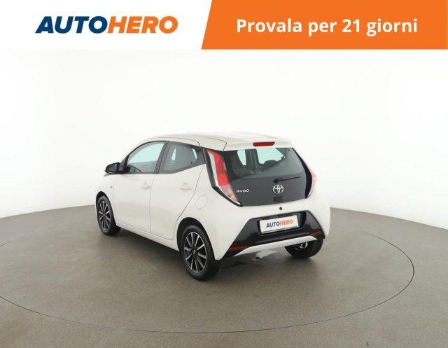 TOYOTA Aygo 1.0 VVT-i 69 CV 5 porte x-play TSS MMT