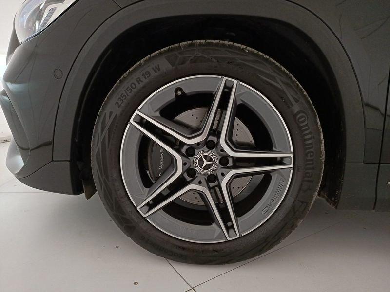 Mercedes-Benz GLA GLA-H247 2020 200 d Premium auto