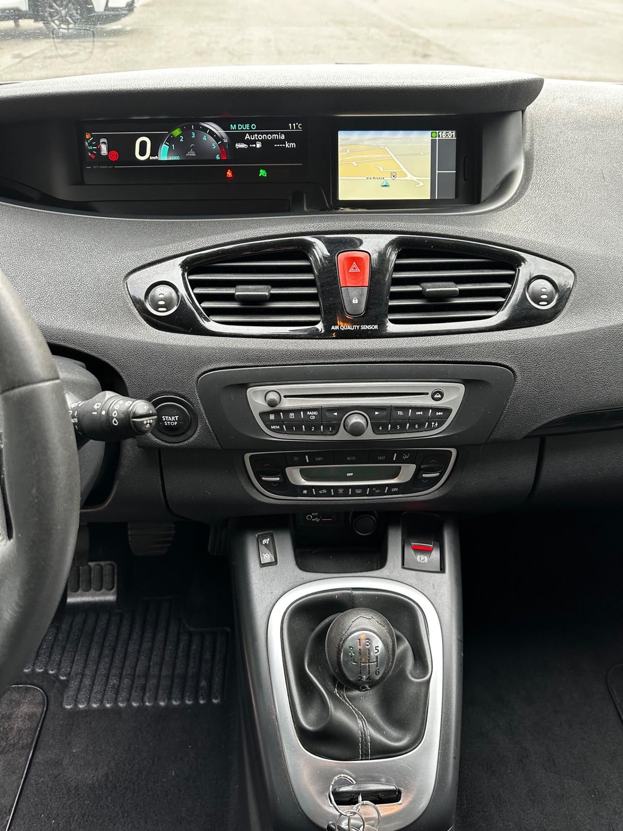 Renault Scenic Scénic X-Mod 1.5 dCi 110CV EDC Luxe