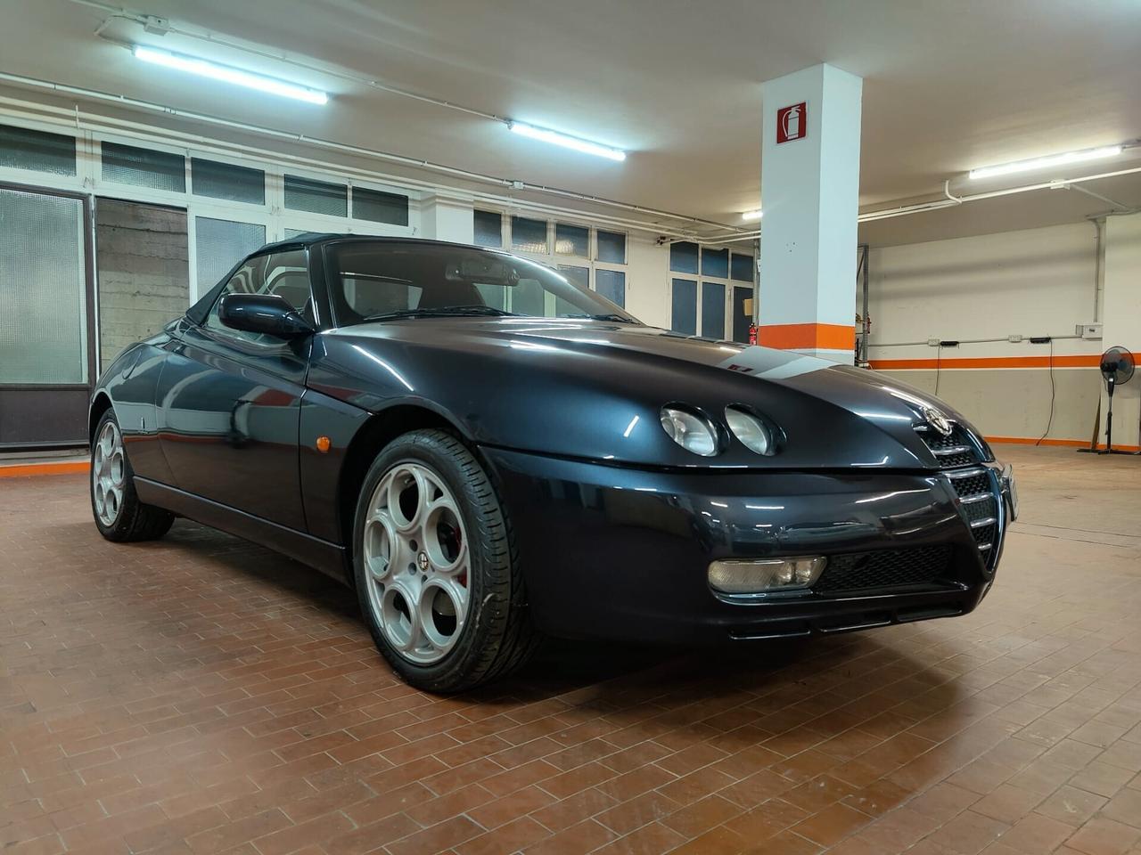 Alfa Romeo GTV Spider 2.0i JTS 16V cat