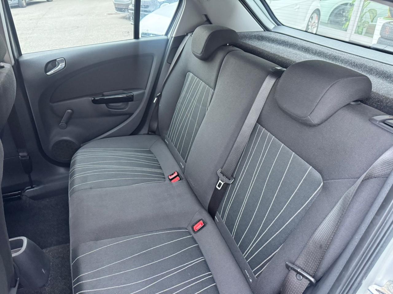 Opel Corsa 1.0 5 porte Neopatentati