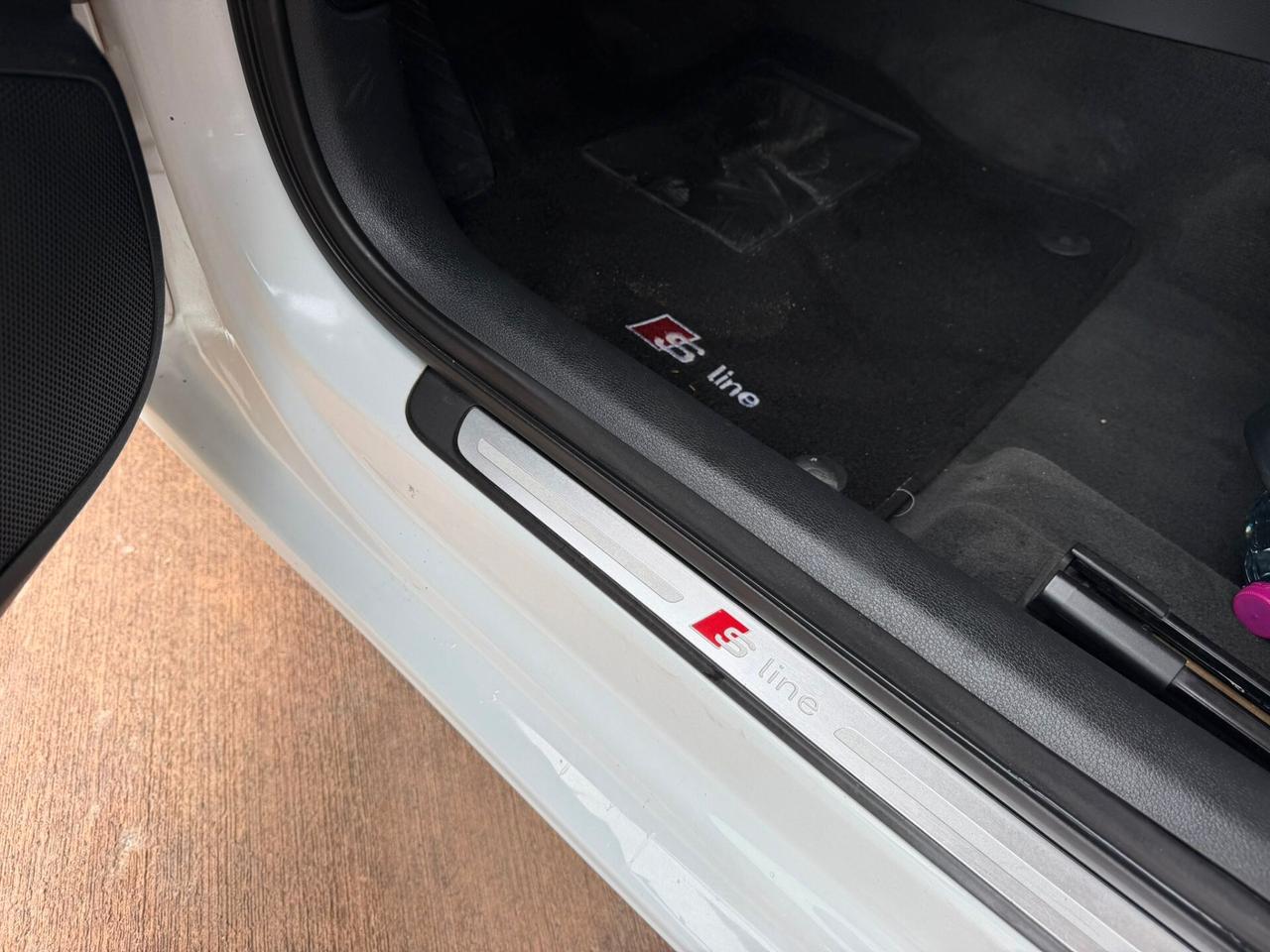 Audi A3 2.0 TDI 150 CV TETTO APRIBILE