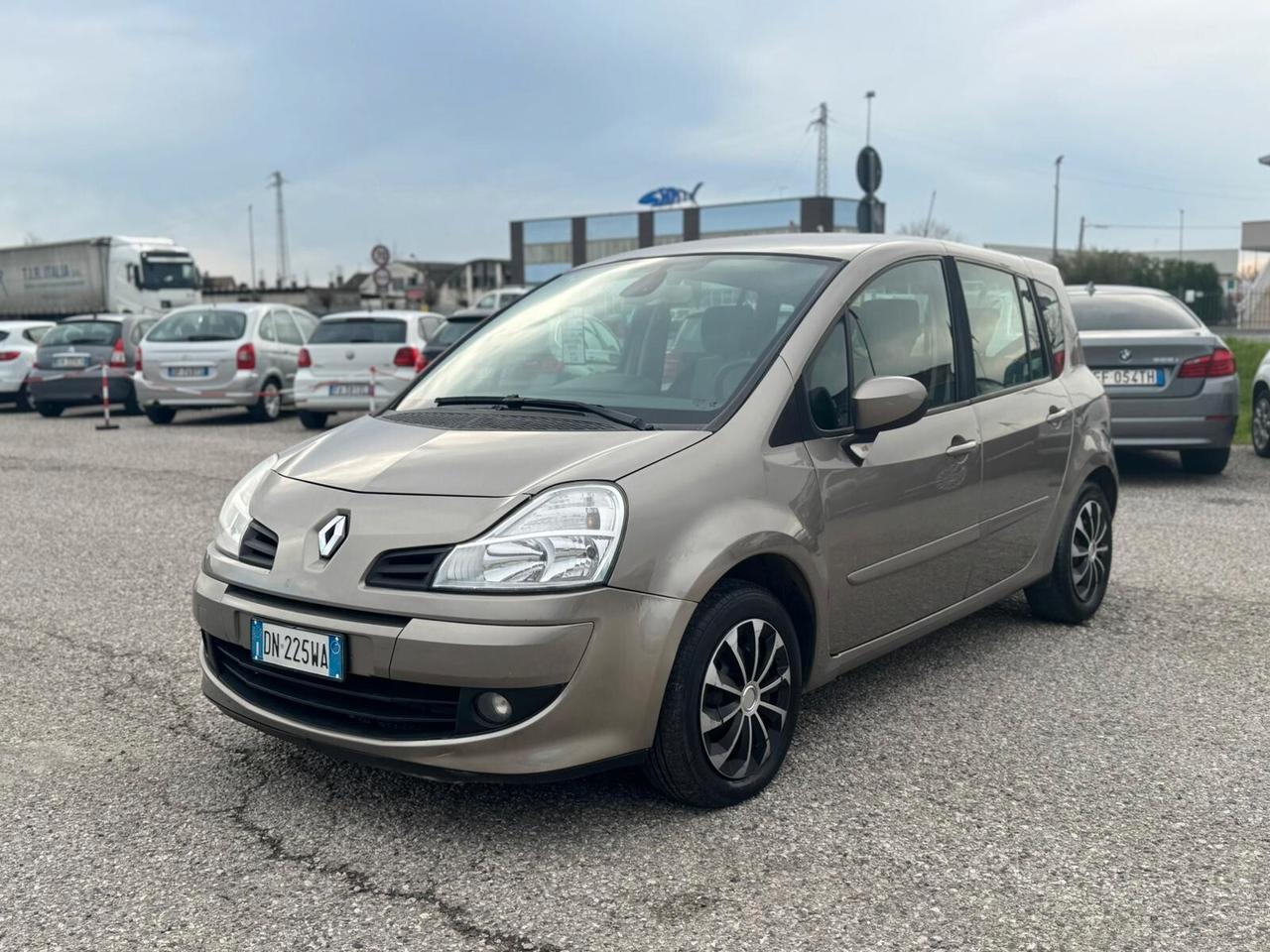 Renault Modus 1.5 dCi 105CV Dynamique