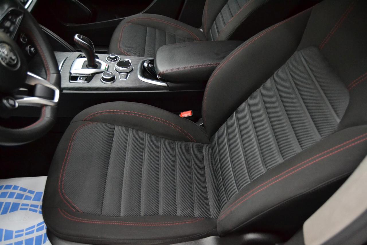 Alfa Romeo Stelvio 2.2 Turbodiesel 190 CV AT8 Q4 Business
