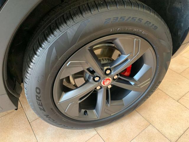 Jaguar E-Pace E-Pace 2.0d i4 mhev R-Dynamic Black awd 163cv auto