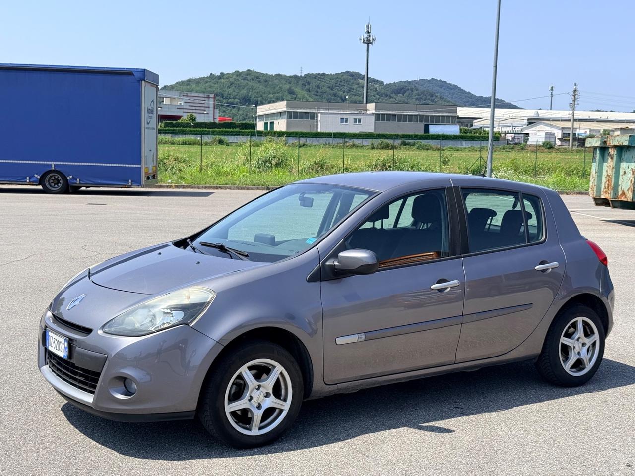 Renault Clio 1.2 benzina 55kw 75 CV