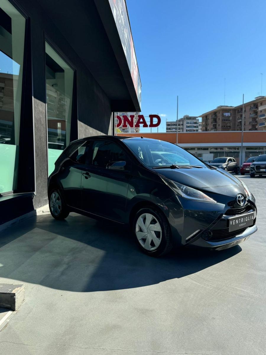 TOYOTA - Aygo - 1.0 VVT-i 69 CV 5 porte