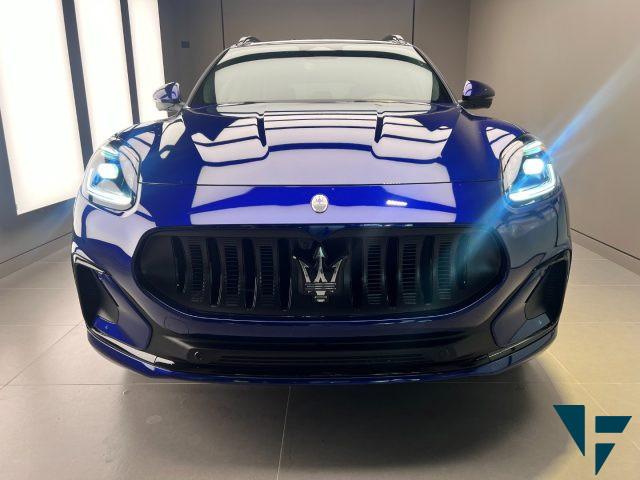 MASERATI Grecale Folgore