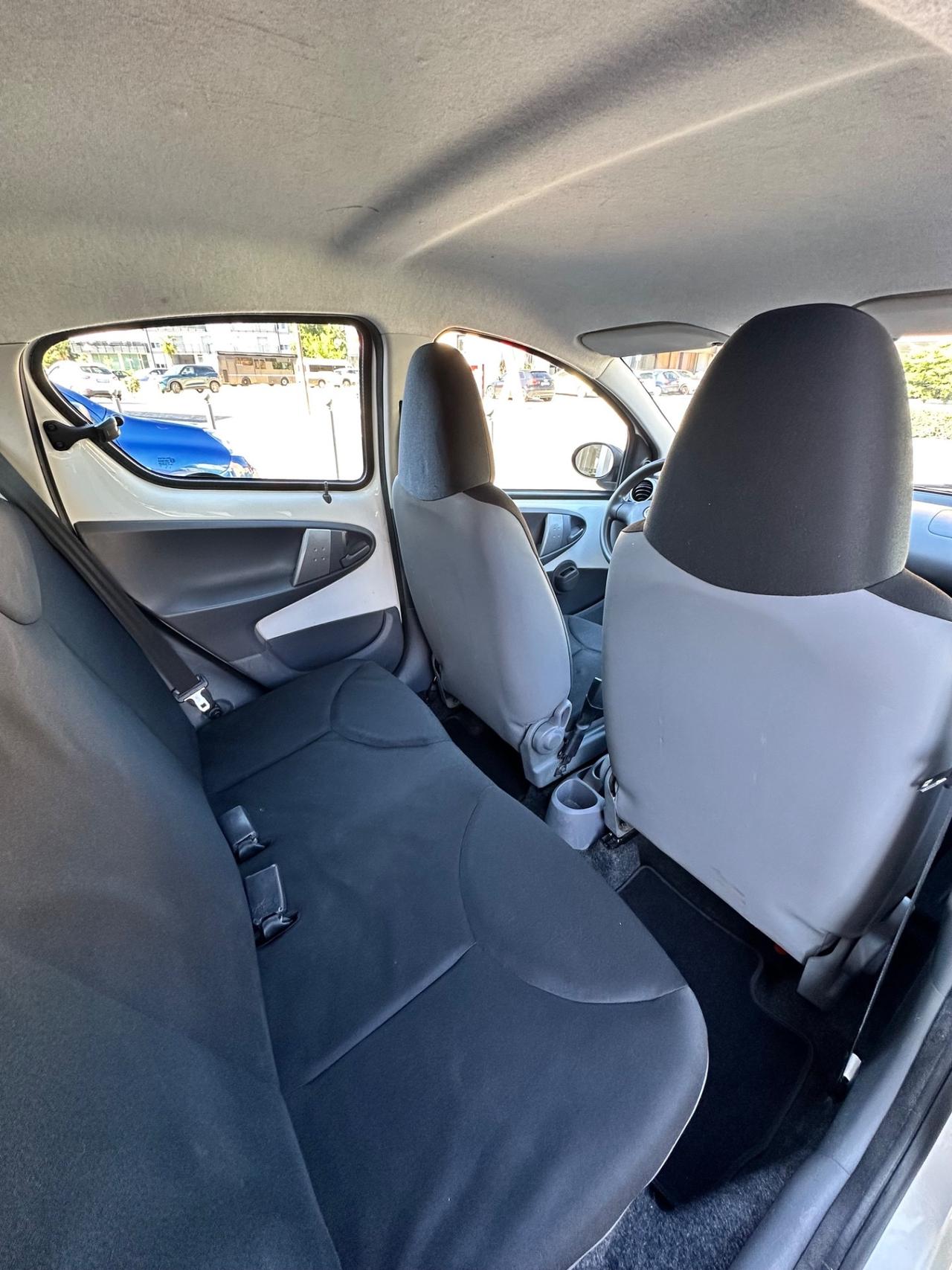 Toyota Aygo 1.0Bz 68Cv 5P Sol Connect -Uniproprietario
