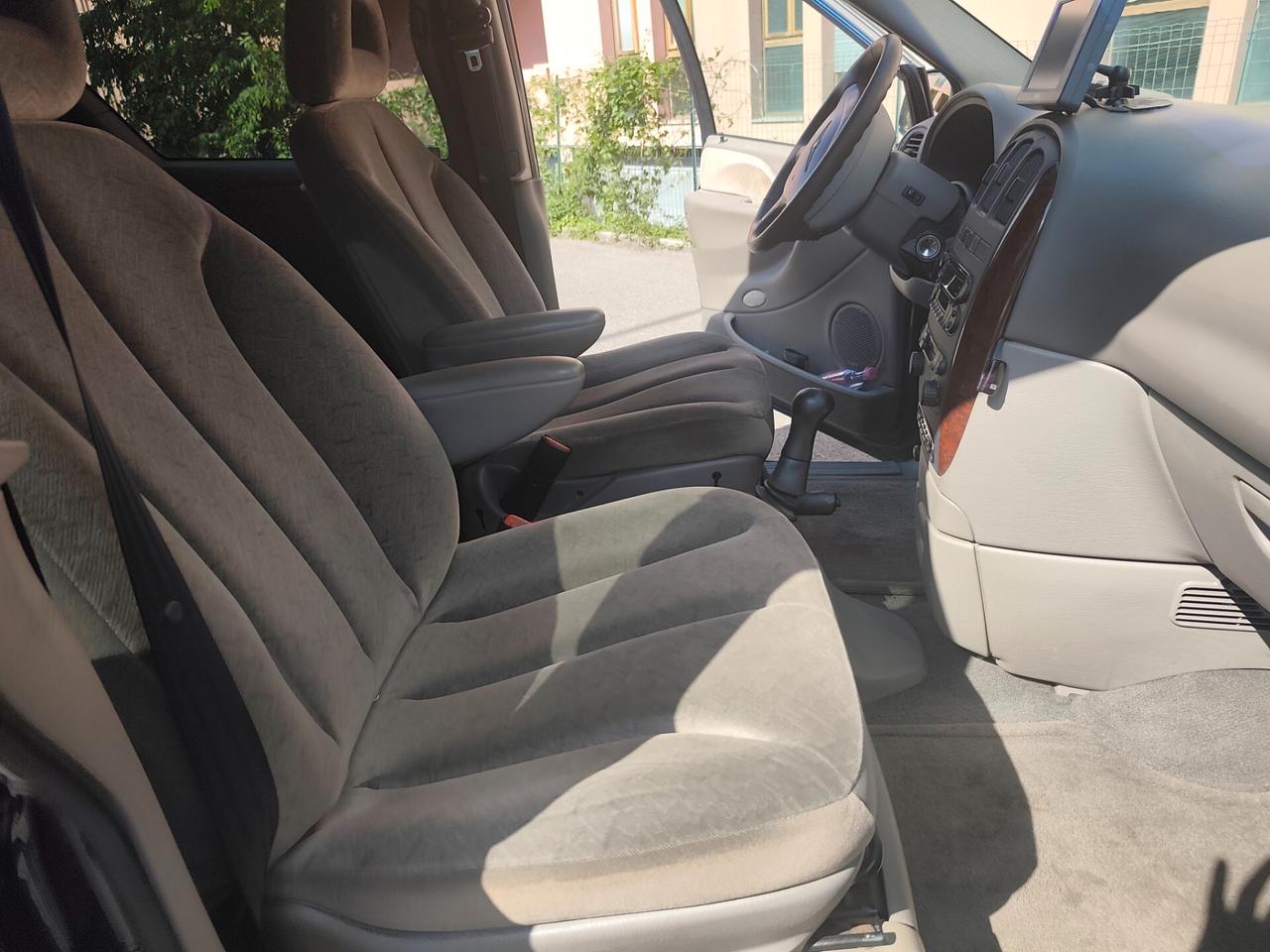 Chrysler Voyager 100 Milà km 1° proprietario