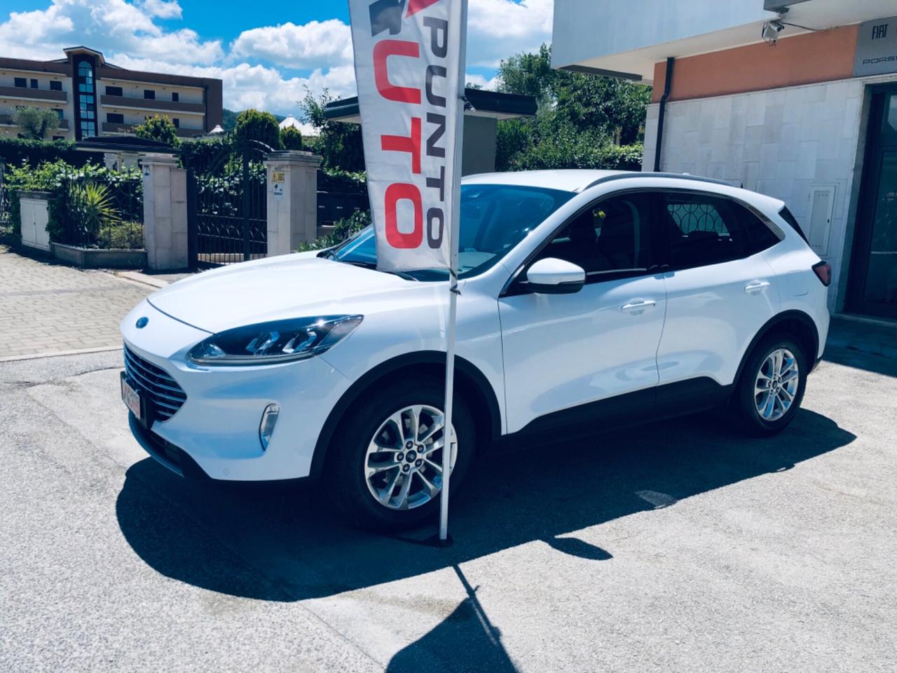 Ford Kuga 1.5 120CV AUTOM- NAVI-TELECAM-TITANIUM