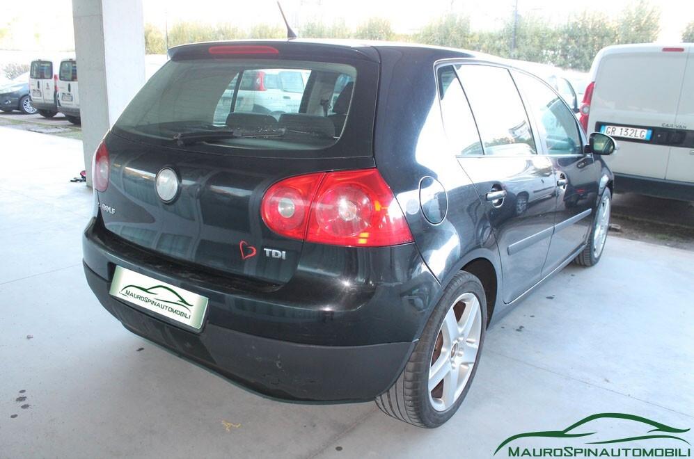 VOLKSWAGEN GOLF 1.9 TDI 5PORTE