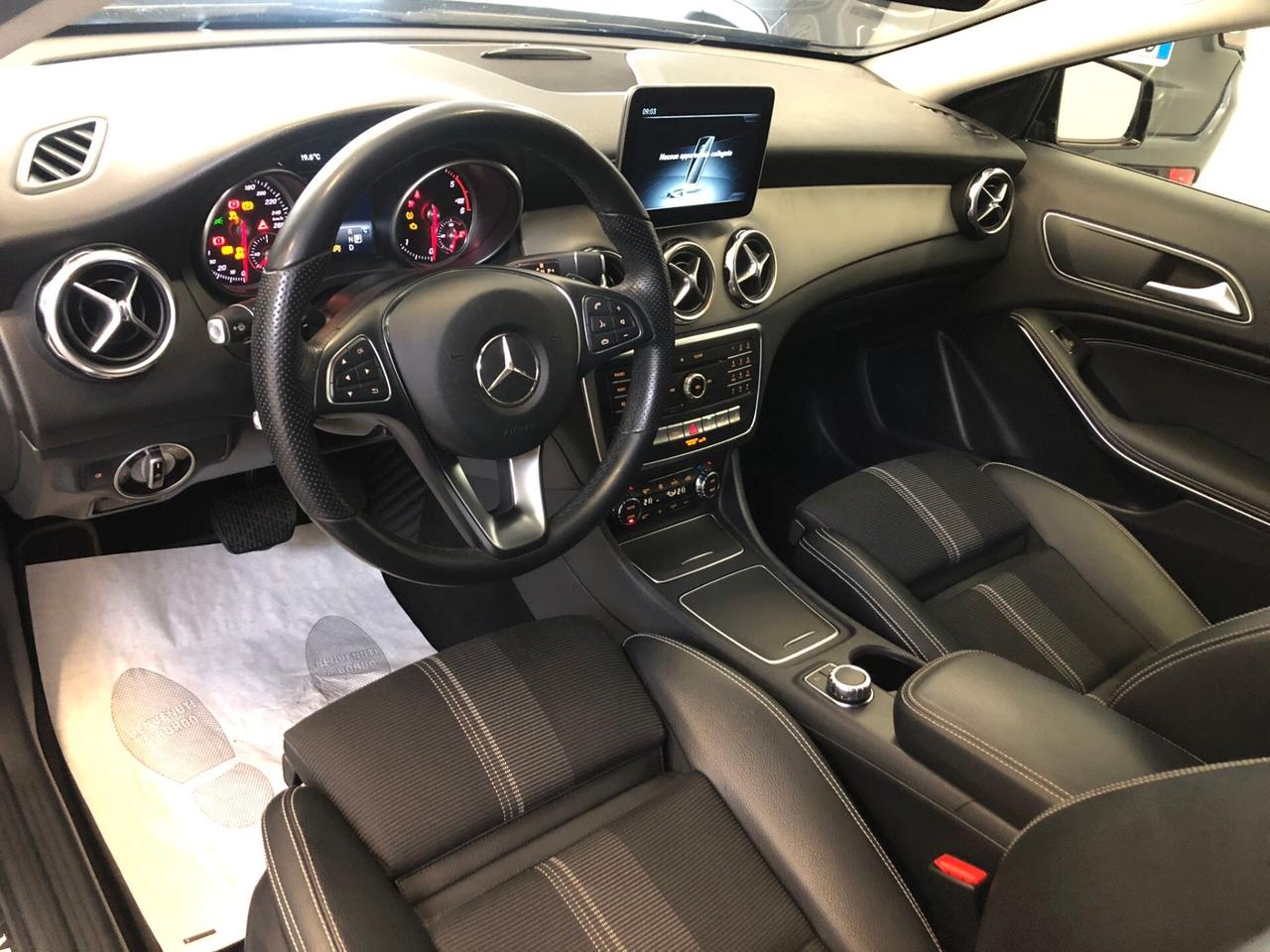 Mercedes-benz GLA 200 d Auto (( Gancio Traino ))