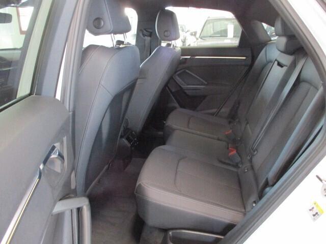 Audi Q3 SPB 35 TDI S tronic Identity Black