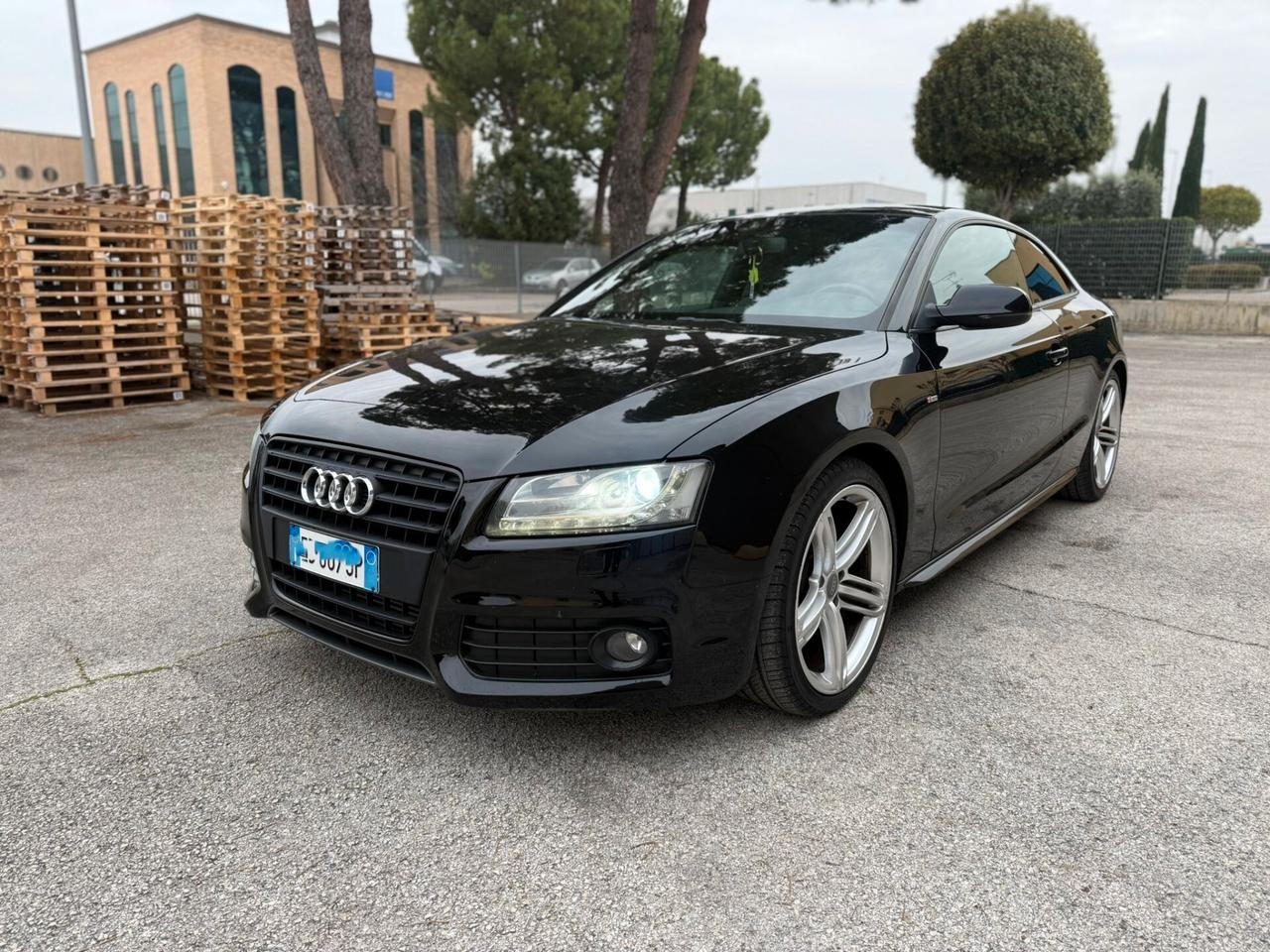 AUDI A5 2.0 TDI 2010 12 MESI DI GARANZIA