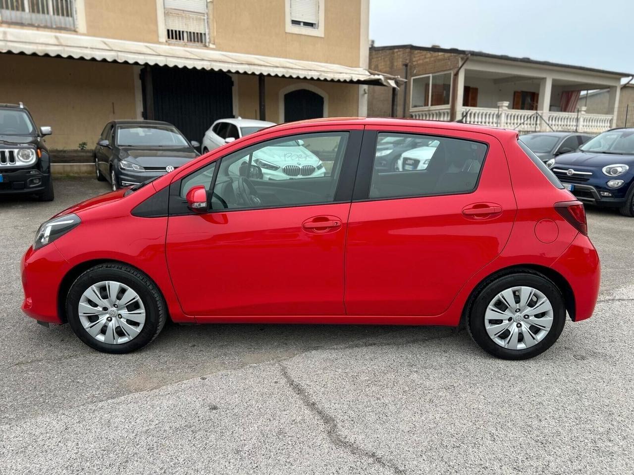 Toyota Yaris 1.4 D-4D 5 porte Lounge