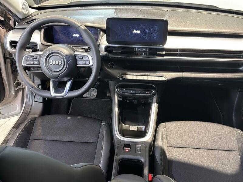 Jeep Avenger e-Hybrid 1.2 MHEV e-Hybrid Turbo Summit