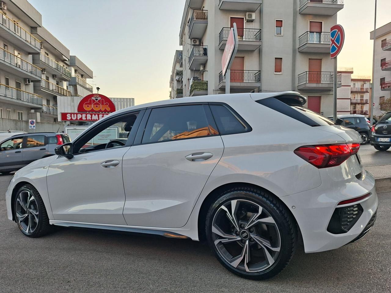 Audi A3 SPB 30 TDI S tronic S-Line edition * Navi * Pelle * Garantita 12 Mesi