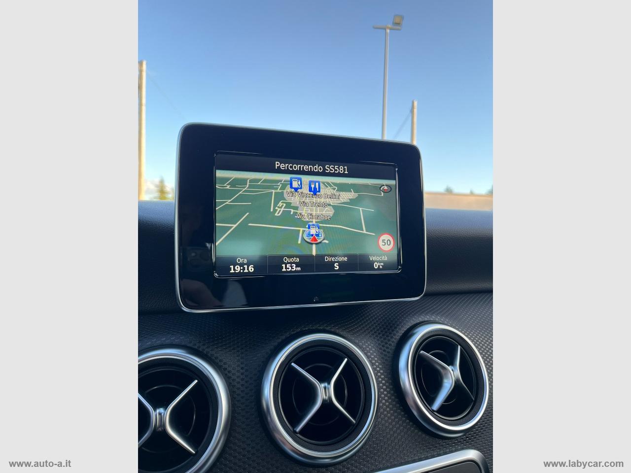 MERCEDES-BENZ A 180 d Executive