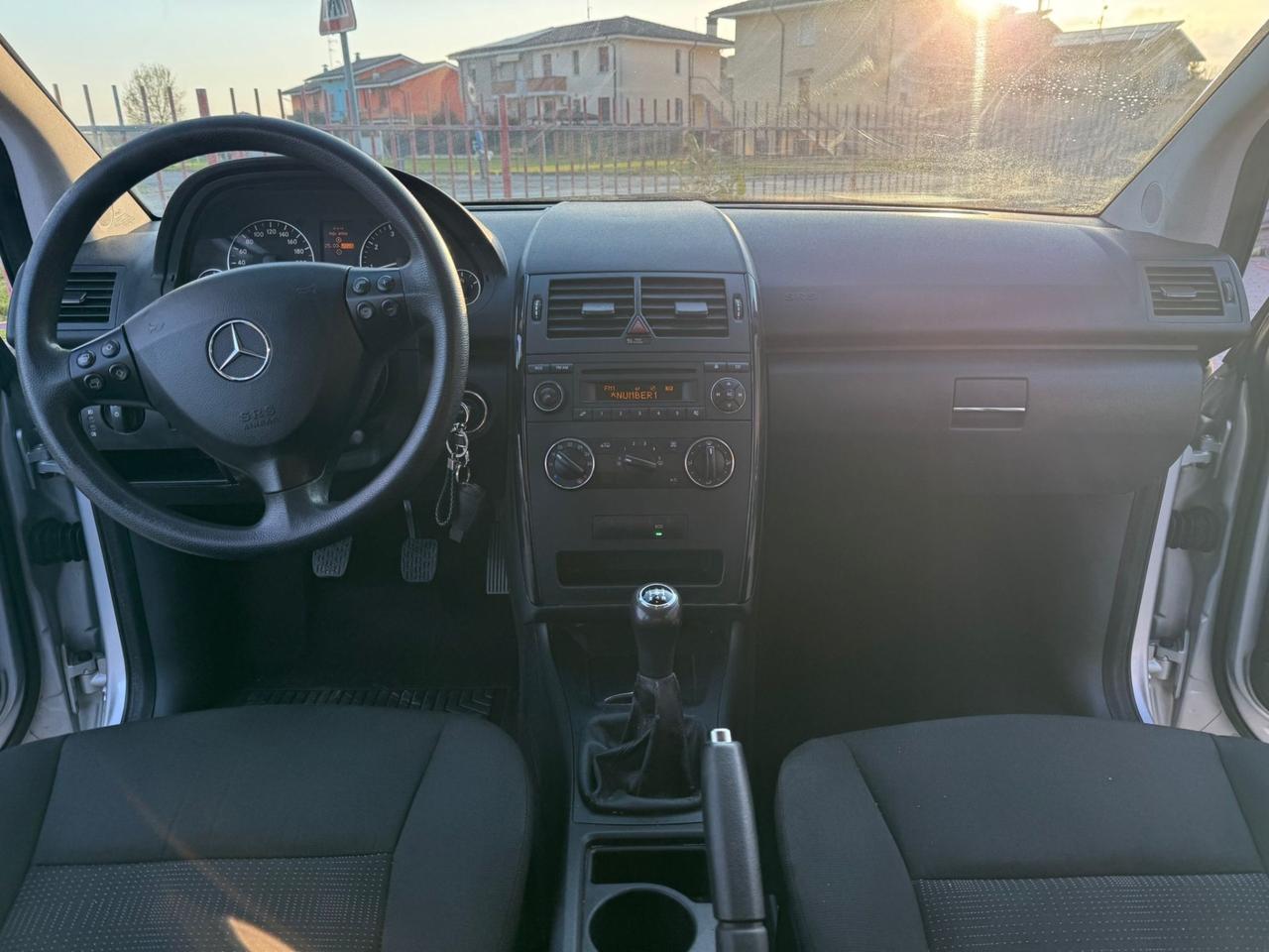 Mercedes-benz A 160 BlueEFFICIENCY Executive