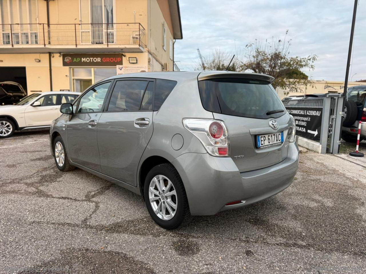 TOYOTA Verso 2.0 D ACTIVE 7 posti