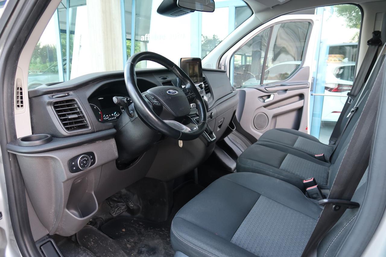 Ford Tourneo Custom Combi 2.0 EcoBlue 130CV aut. PL 9 posti