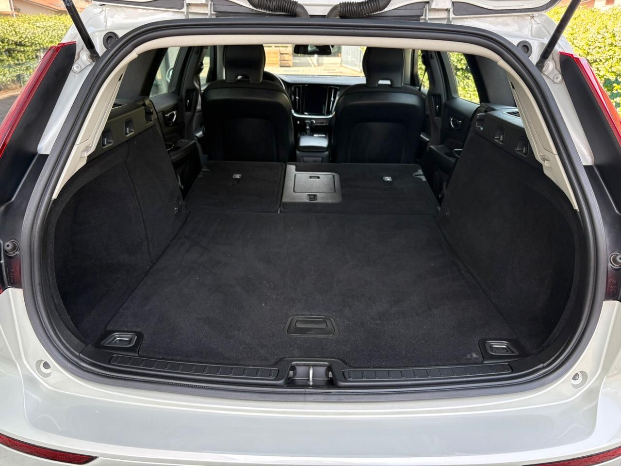 VOLVO V60 2.0 D3 CAMBIO AUTOMATICO