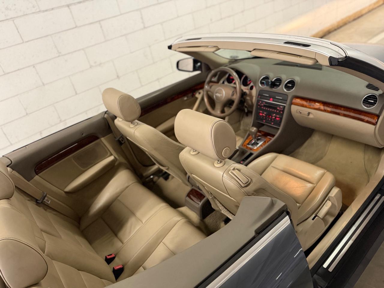 Audi A4 Cabriolet 2.5 V6 TDI cat