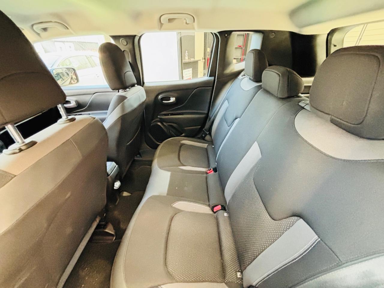 Jeep Renegade 1.3 T4 240CV PHEV 4xe AT6 Trailhawk