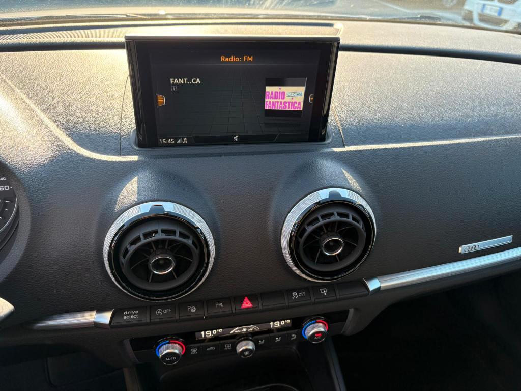 Audi A3 Sportback 1.6 tdi Sport 110cv