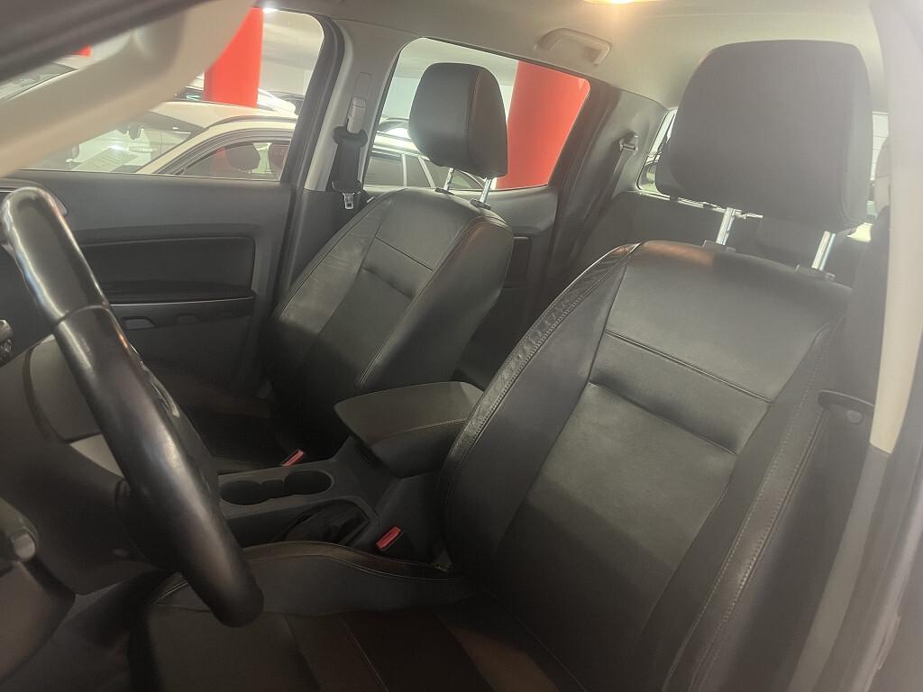 Ford Ranger 3.2 TDCI 4×4 Limited 200 CV LED gancio Euro 6