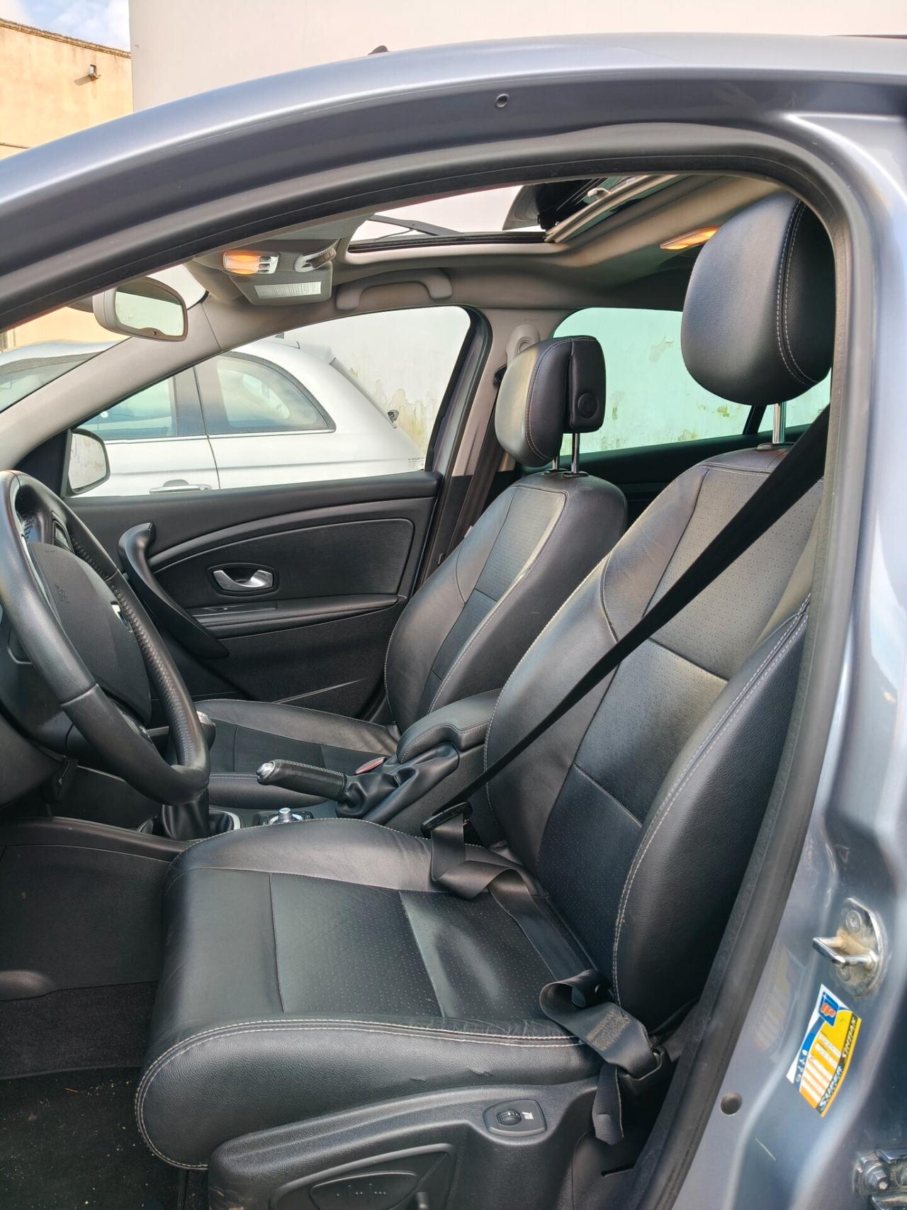 Renault Megane Mégane 1.9 dCi 130CV Luxe