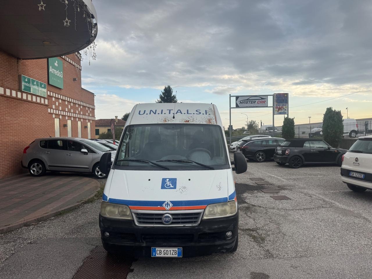 Fiat Ducato 9 posti Disabili