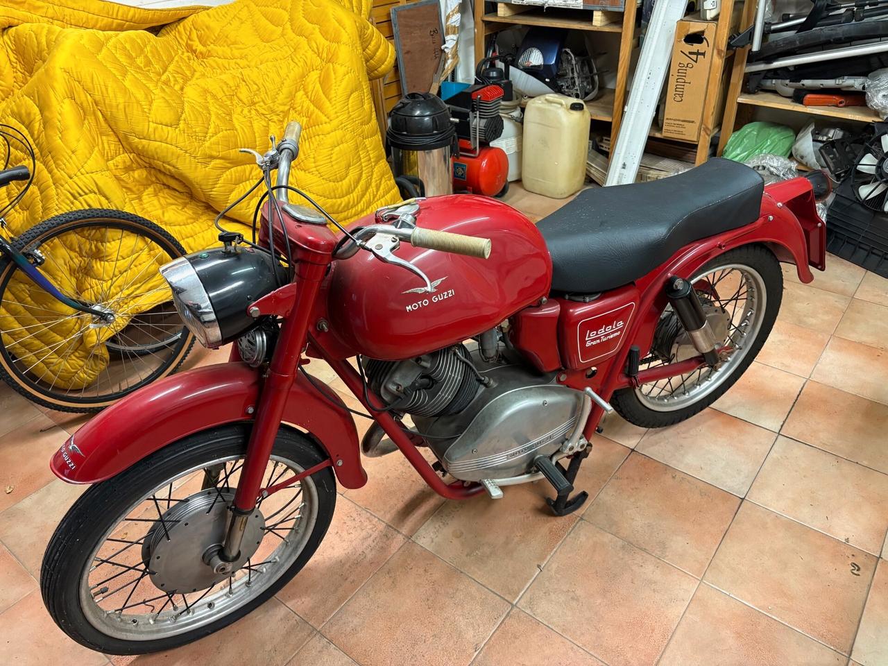 Moto Guzzi Lodola 235 gran turismo