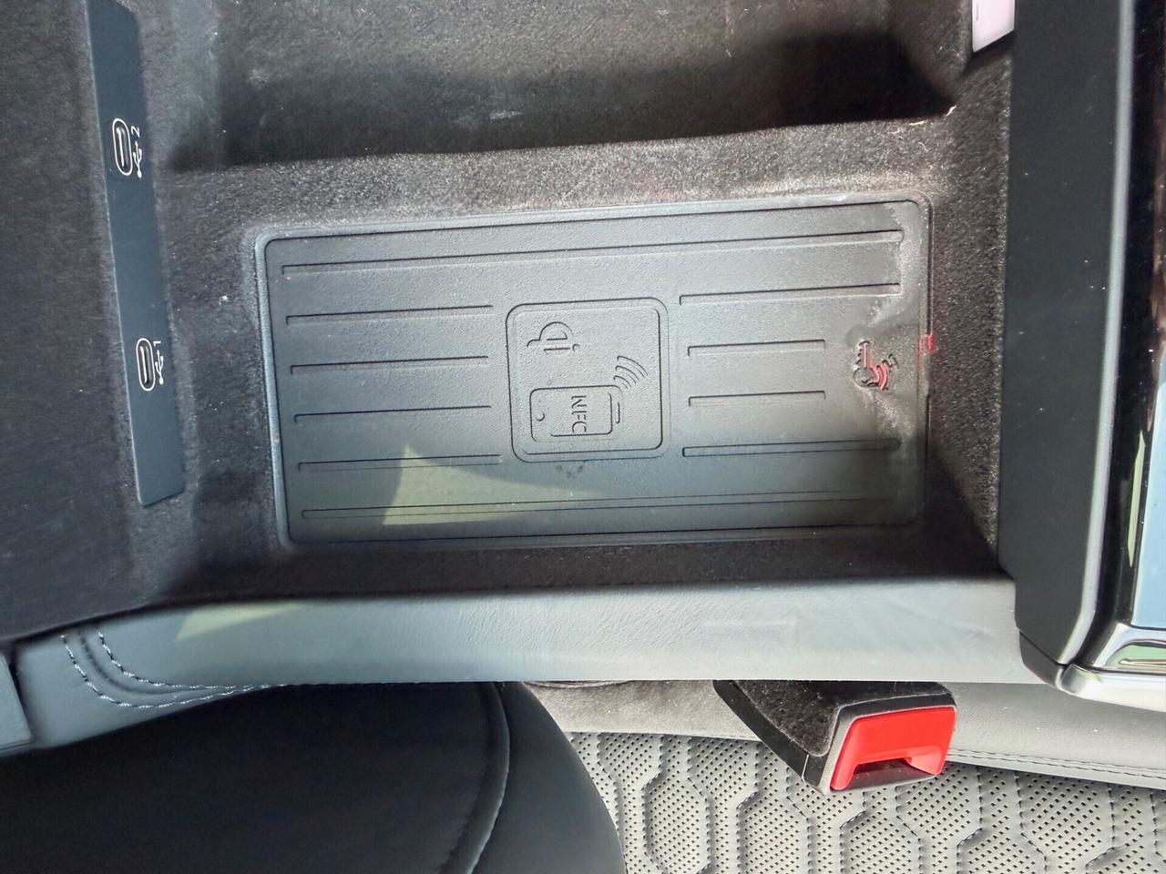 Audi RS6 RS 6 Avant /carboceramici//22"/km doc/scarico sportivo