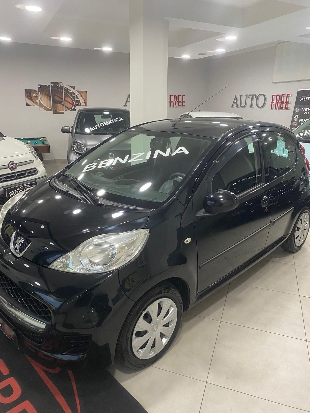 Peugeot 107 1.0 68CV 3p. Desir