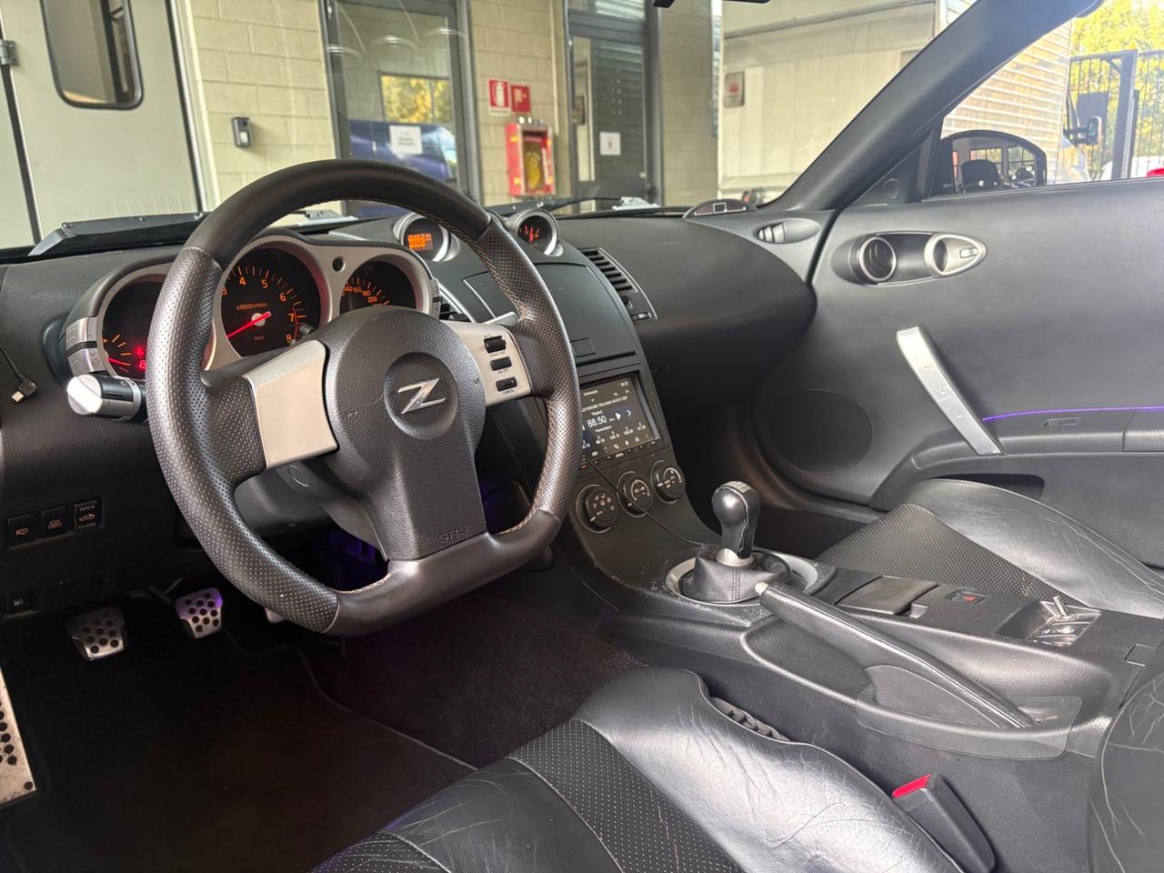 Nissan Z 350Z Roadster 3.5 V6 Lev 2