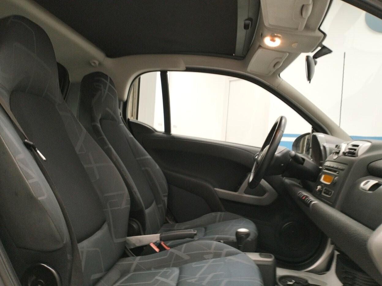 Smart ForTwo 1000 52 kW coupé pure