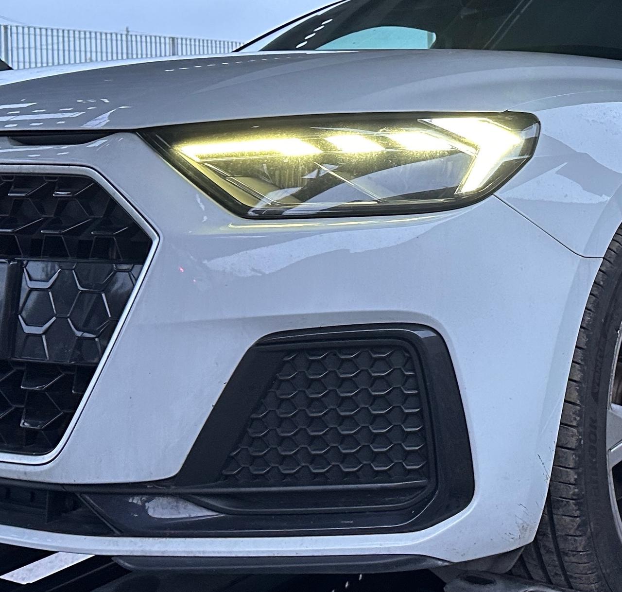 Audi A1 SPB 30 TFSI S tronic Admired-2020 LED/18"