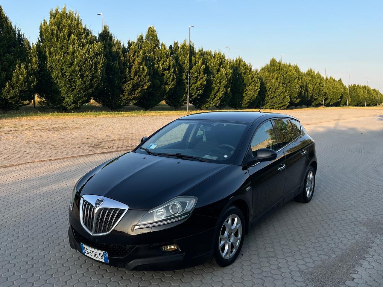 Lancia Delta 1.6 MJT DPF Argento